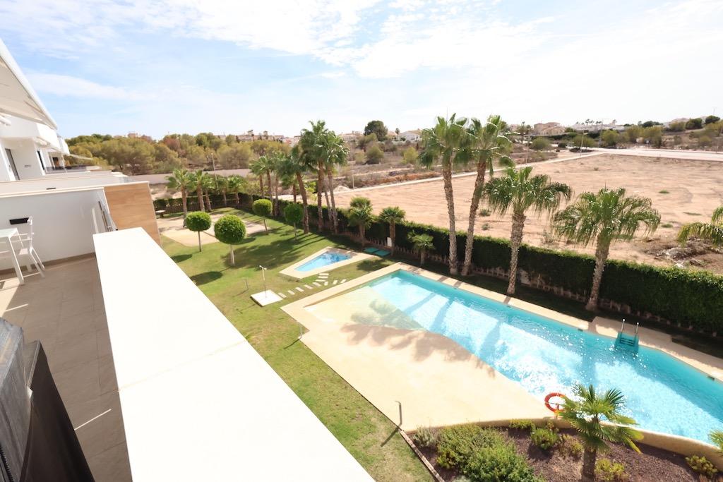 Modern appartement in residentieel Amanecer 3