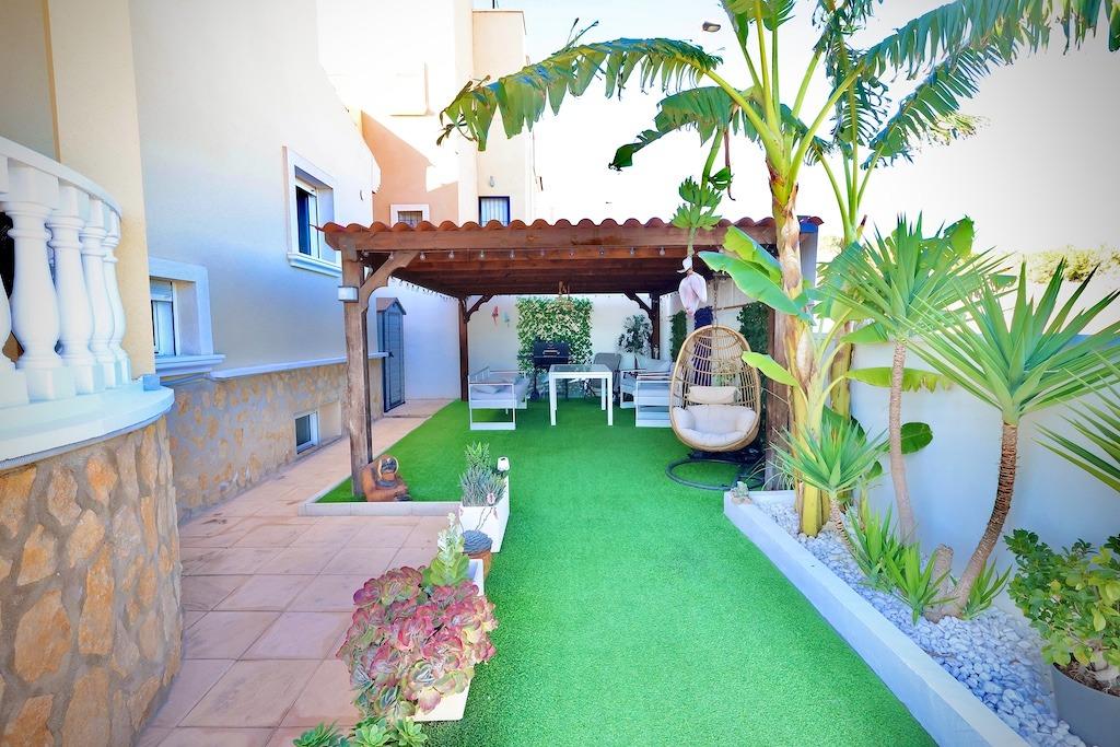 Independent villa in San Miguel de Salinas