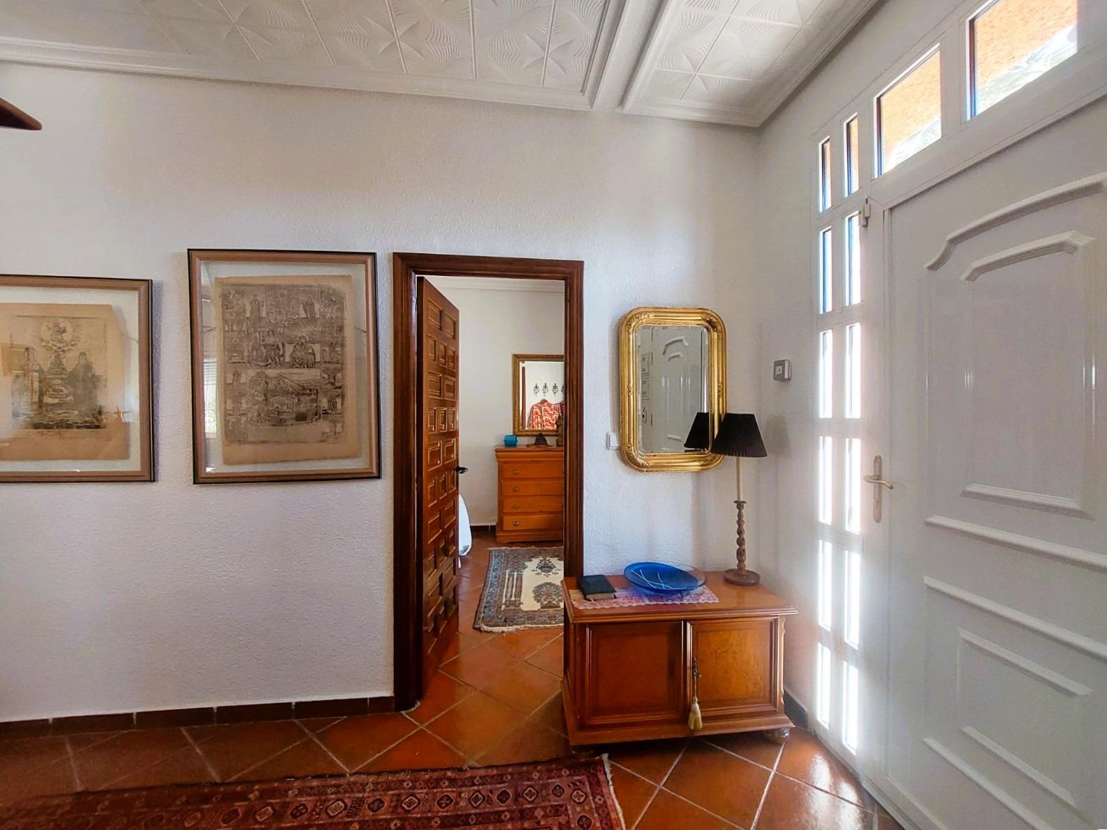 3-22-62 Charming mediterranean villa