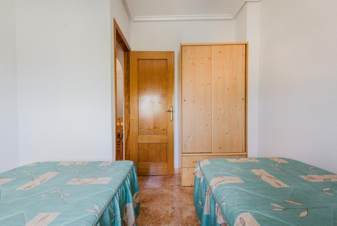 ESPACIOSA VIVIENDA DE 3 AMPLIAS HABITACIONES