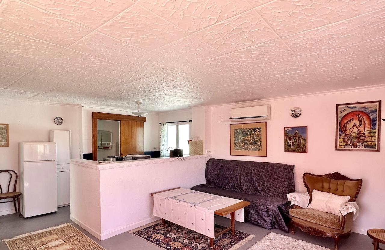 LOVELY  VILLA IN ALFAS DEL PI