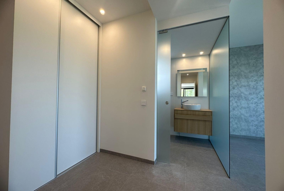 Nieuw appartement te koop in Las Colinas Golf Resort