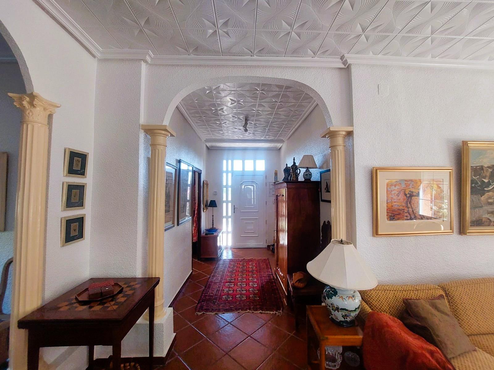 3-24-56 Charming mediterranean villa