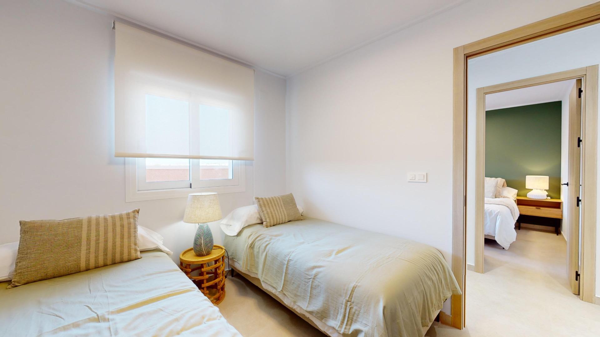 APARTAMENTOS DE OBRA NUEVA EN PILAR DE LA HORADADA CON GARAJE INCLUIDO. 100 M2.TERRAZAS DE 25 M2. 3 DORM. 2 BAÑOS. PISCINA.