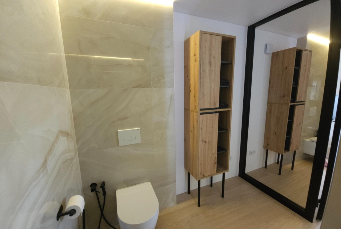 Exclusive Renovated Apartment in La Veleta, Torrevieja – Steps from the Sea