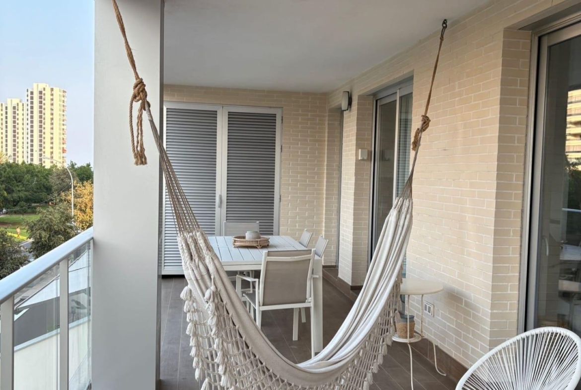 RESIDENCIAL ITACA, en Pau 5, bonito apartamento con gran terraza