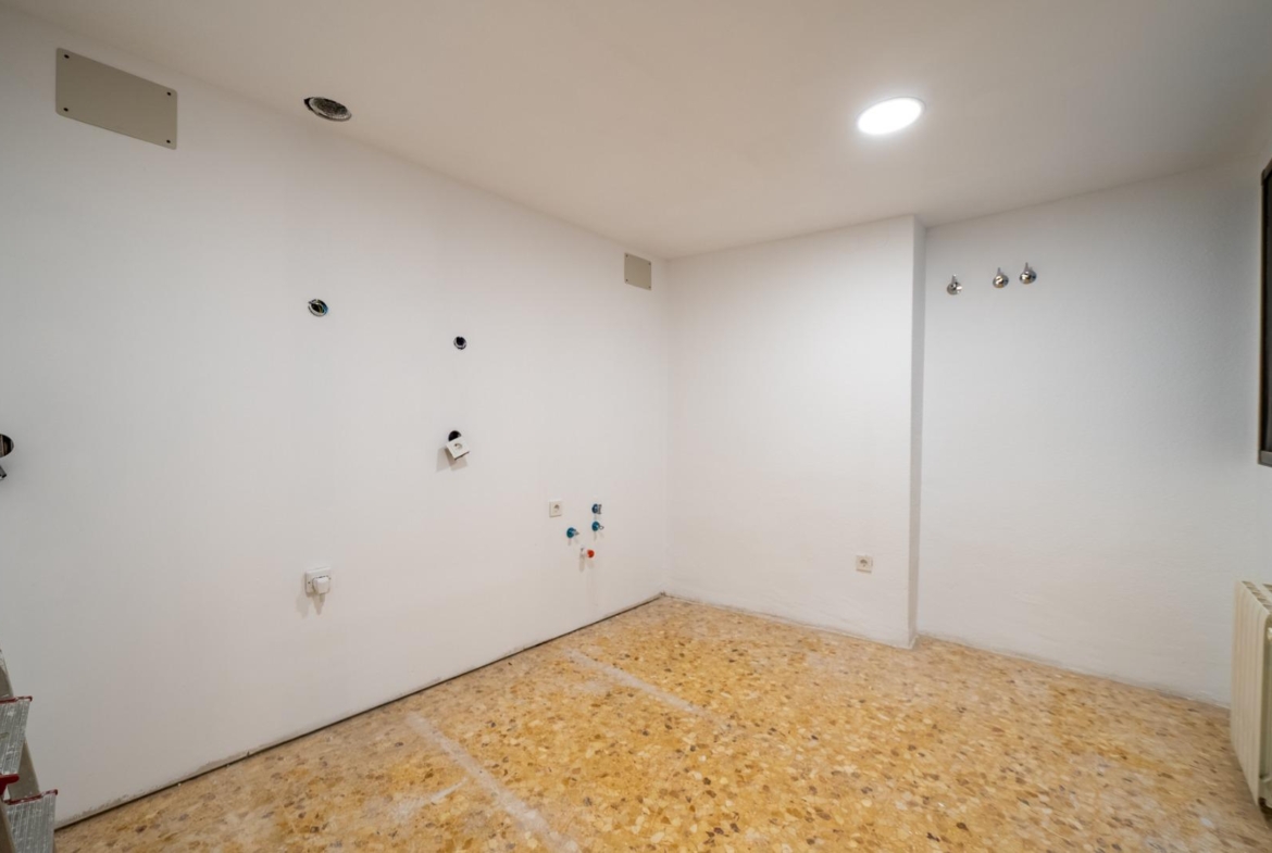 ESTUPENDO PISO EN PRIMERA LINEA JUNTO AL POSTIGUET – VIRGEN DEL SOCORRO