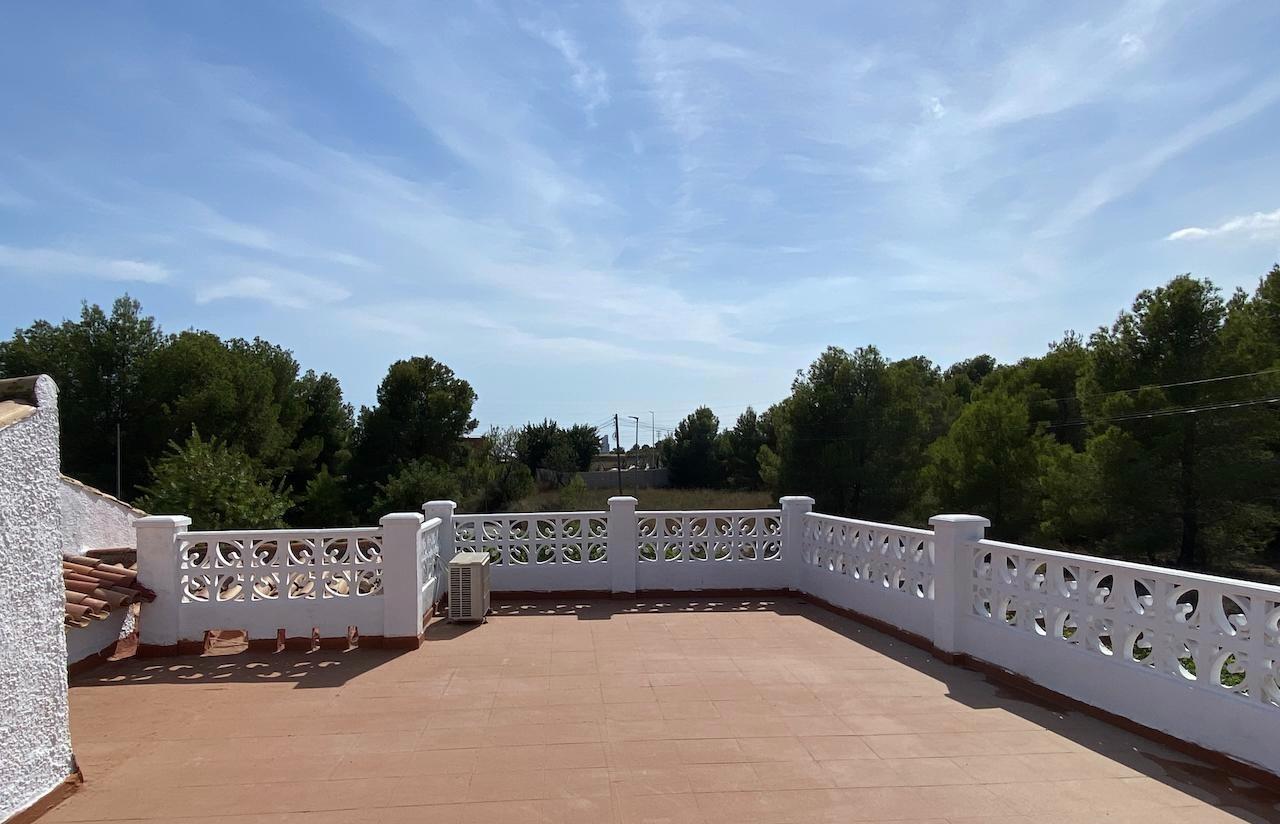 LOVELY  VILLA IN ALFAS DEL PI