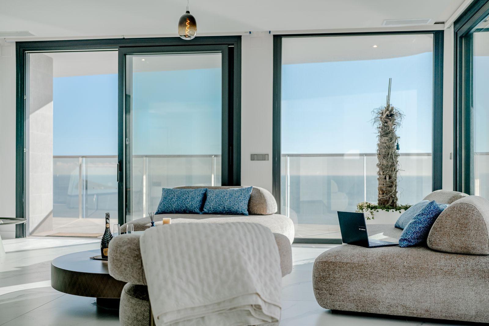 Premium Apartment at Sunset Cliffs – 29th Floor