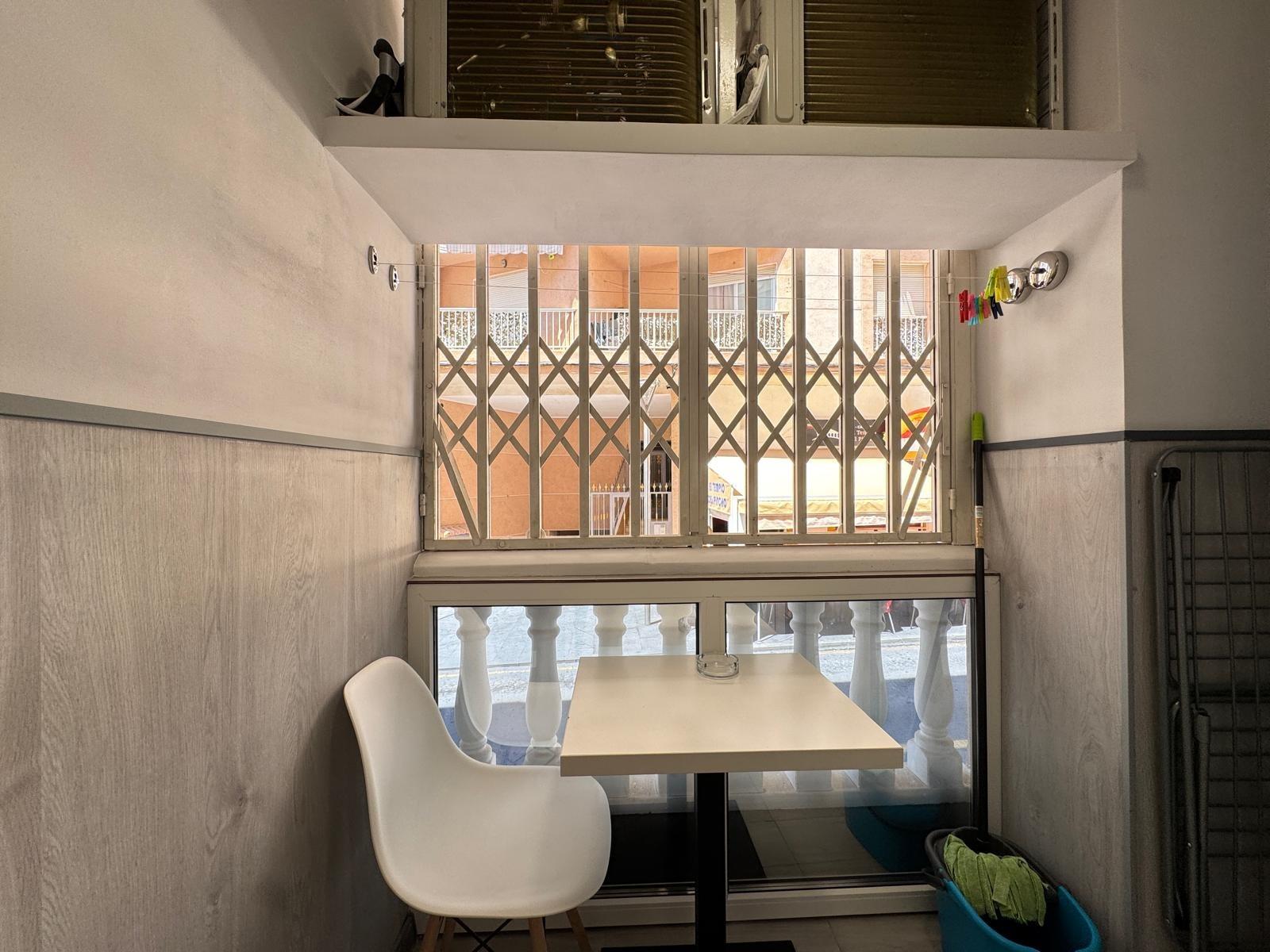 2 BAÑOS. 65 M2. SECADO POR DOS ESTUDIOS PARA ALQUILAR