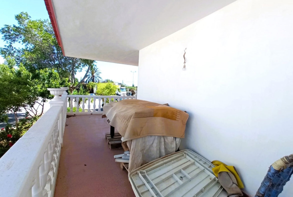INDEPENDENT VILLA OF 500M2 – LAND OF 10,000M2 NEXT TO BONALBA – MUCHAMIEL