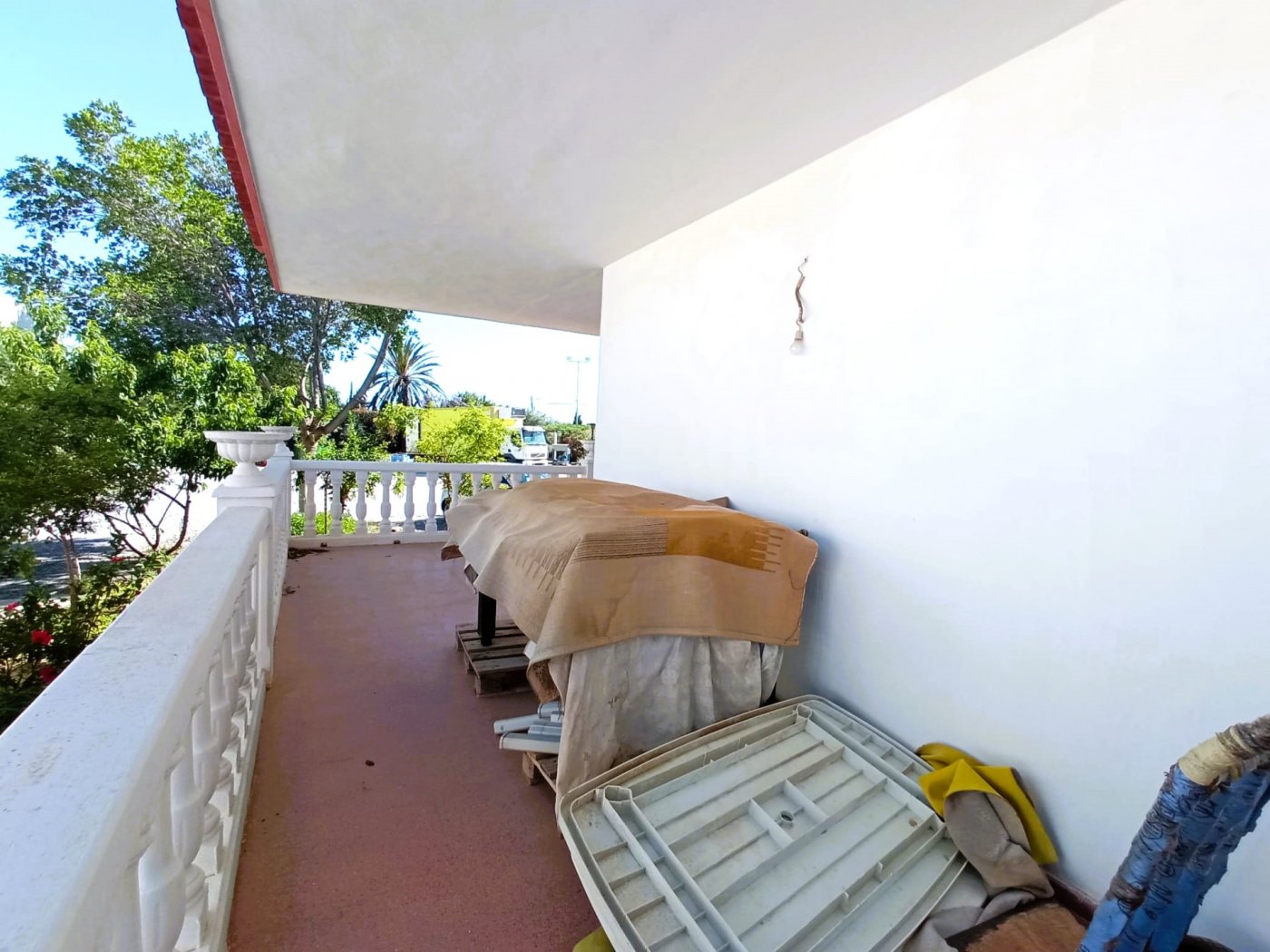 INDEPENDENT VILLA OF 500M2 – LAND OF 10,000M2 NEXT TO BONALBA – MUCHAMIEL