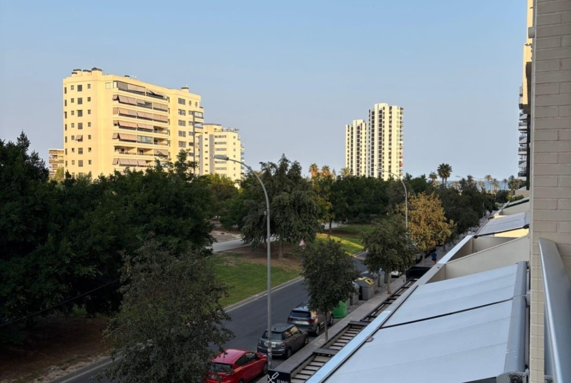 RESIDENCIAL ITACA, en Pau 5, bonito apartamento con gran terraza
