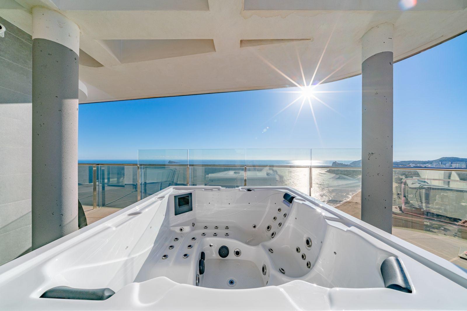 Premium Apartment at Sunset Cliffs – 29th Floor