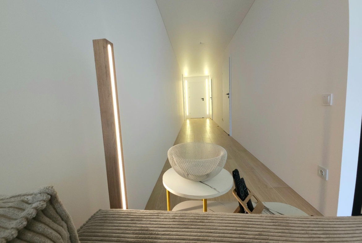 Exclusive Renovated Apartment in La Veleta, Torrevieja – Steps from the Sea
