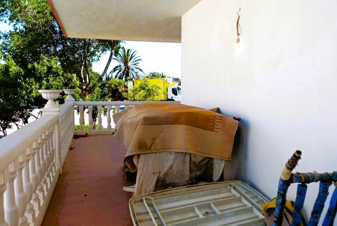 INDEPENDENT VILLA OF 500M2 – LAND OF 10,000M2 NEXT TO BONALBA – MUCHAMIEL
