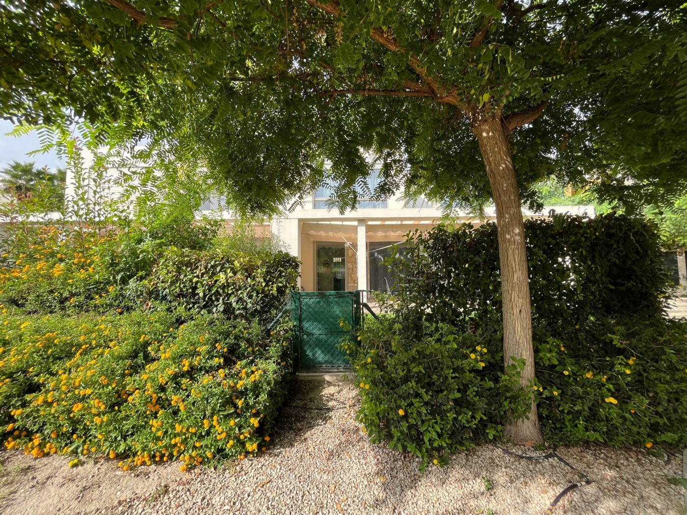 VILLA FOR SALE IN VILLAJOYOSA