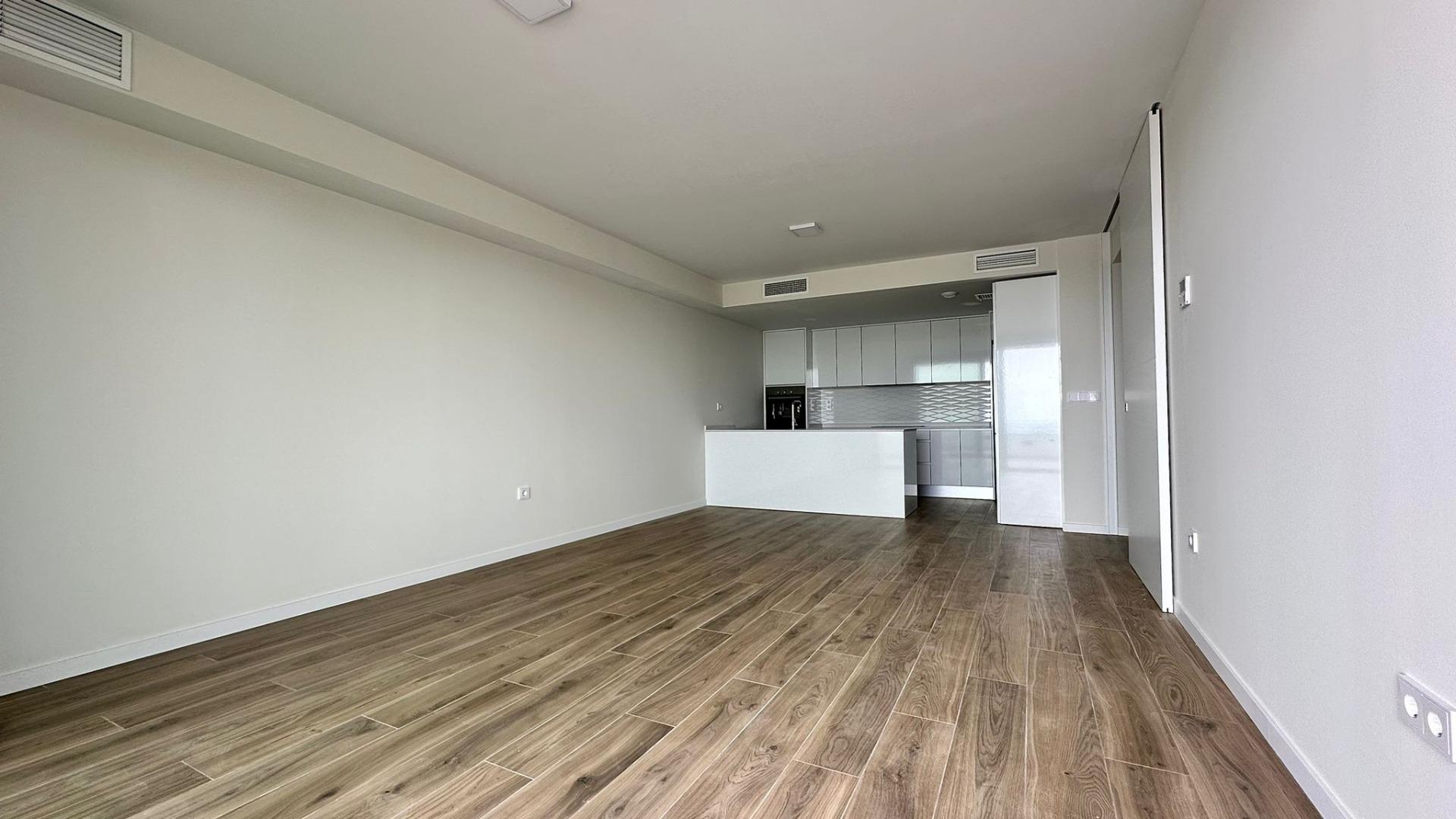 NIEUWE APPARTEMENT MET ZEEZICHTEN