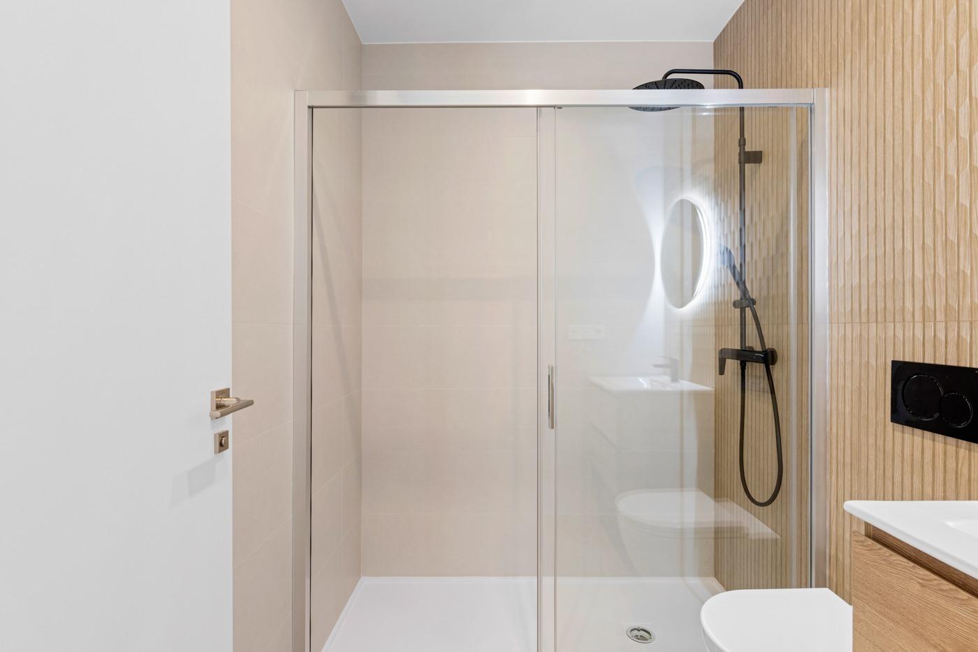 OBRA NUEVA. RESIDENCIAL PRIVADA EN BENIJOFAR. 2 DORM. 2 BAÑOS. TERRAZA 16 M2. PISCINA.