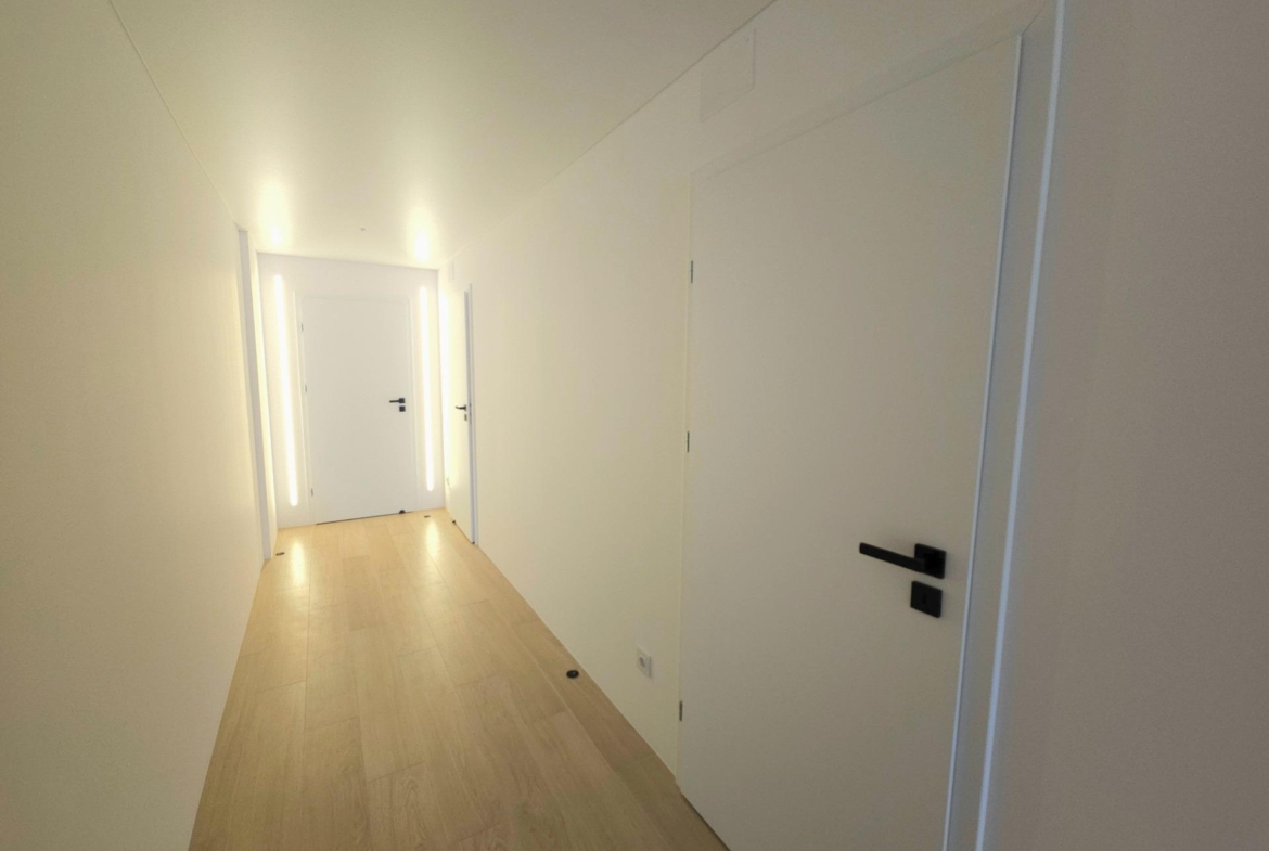 Exclusive Renovated Apartment in La Veleta, Torrevieja – Steps from the Sea