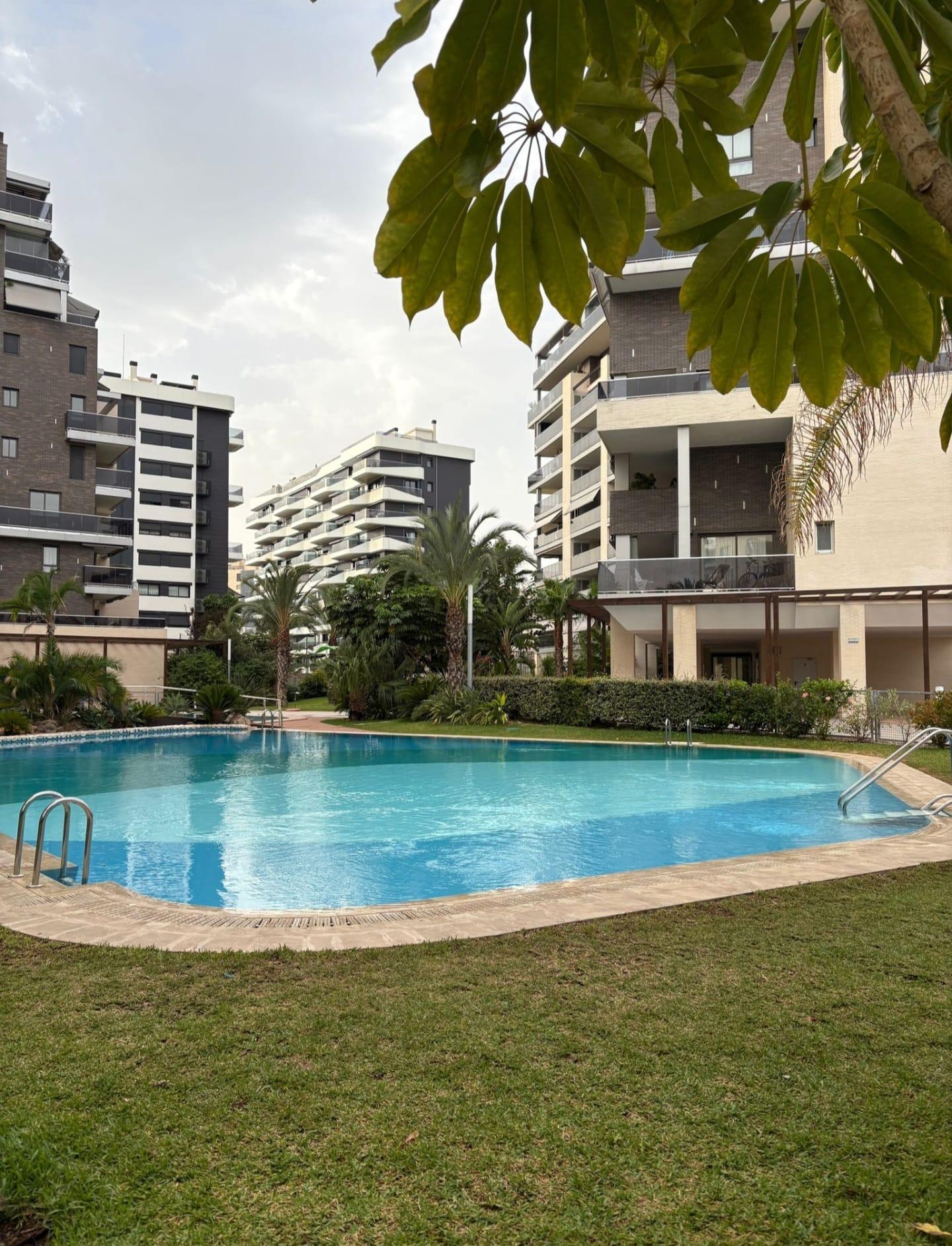 3-28-67 RESIDENCIAL ITACA, en Pau 5, bonito apartamento con gran terraza