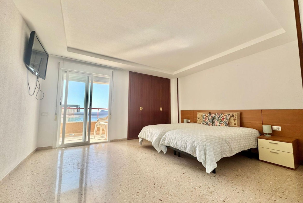 Apartamento con IMPRESIONANTES vistas al mar, Edif. Coblanca 8, playa Levante, Benidorm