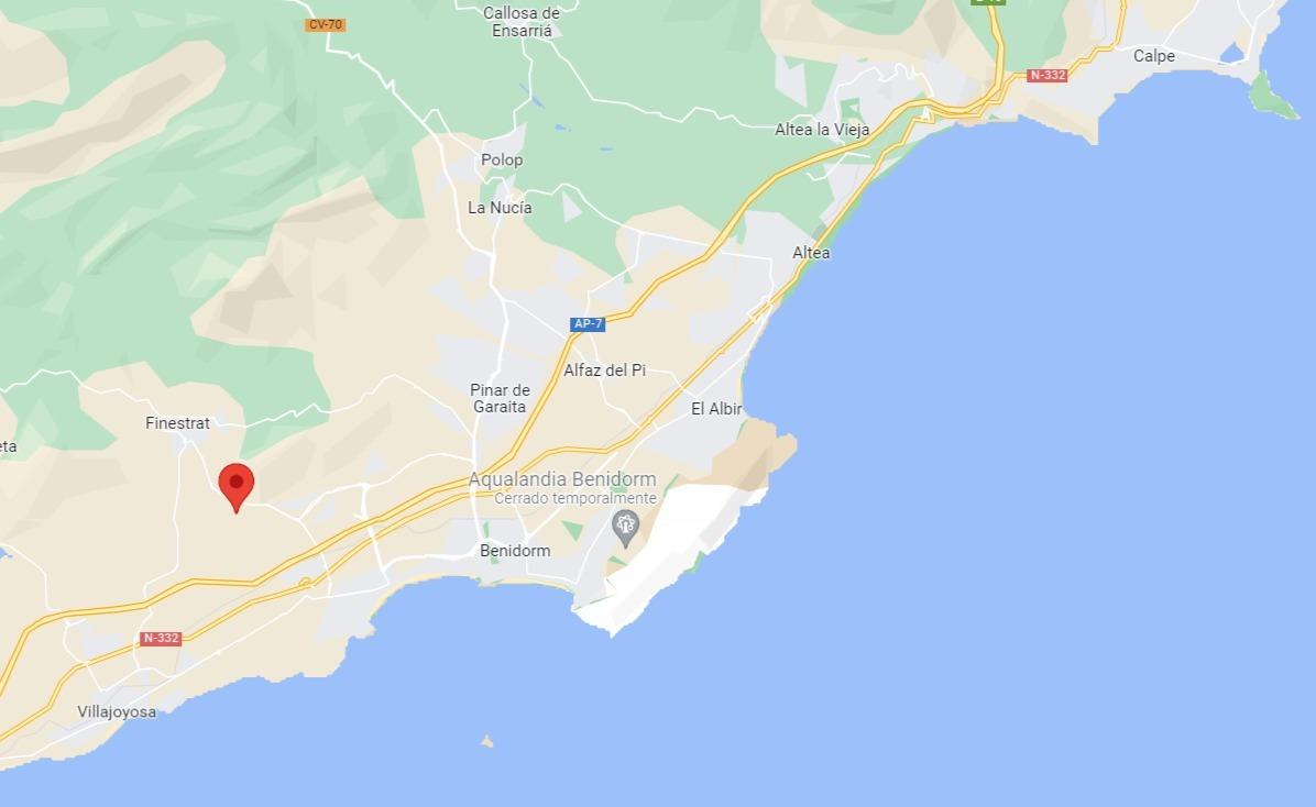 3-28-9 New apartments and townhouses with sea views