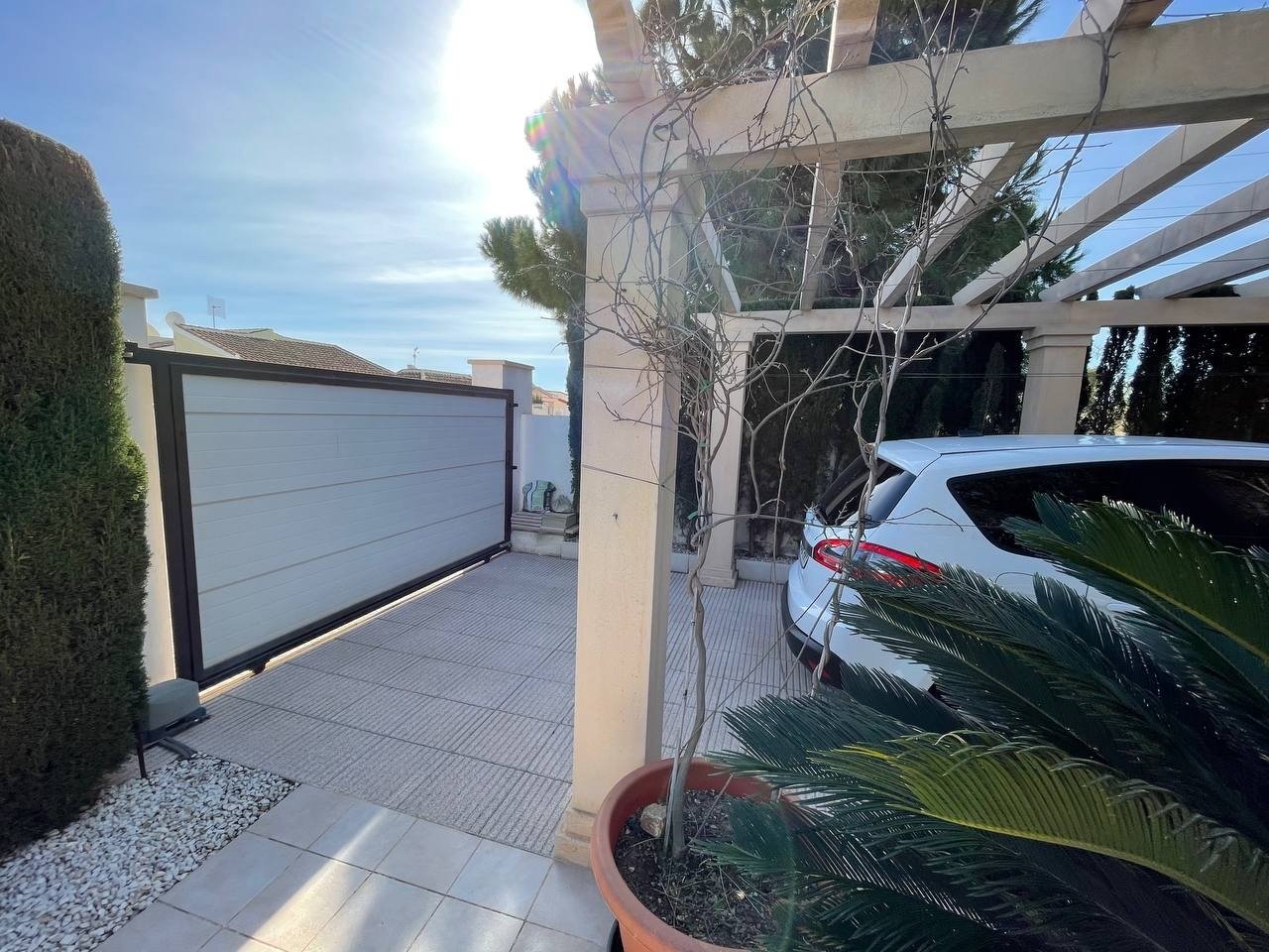 3-28 Wonderful detached villa in Ciudad Quesada