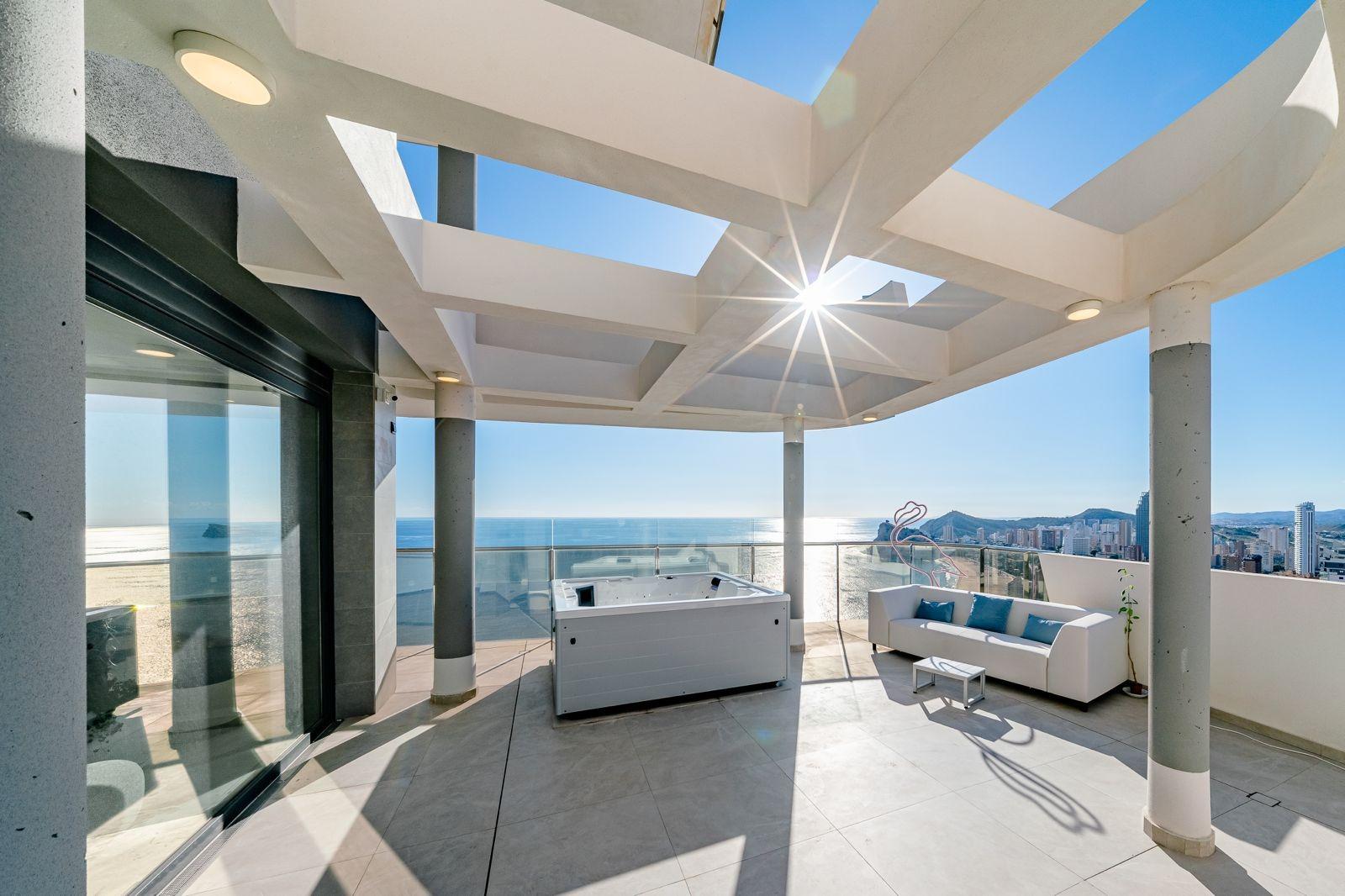 Premium Apartment at Sunset Cliffs – 29th Floor