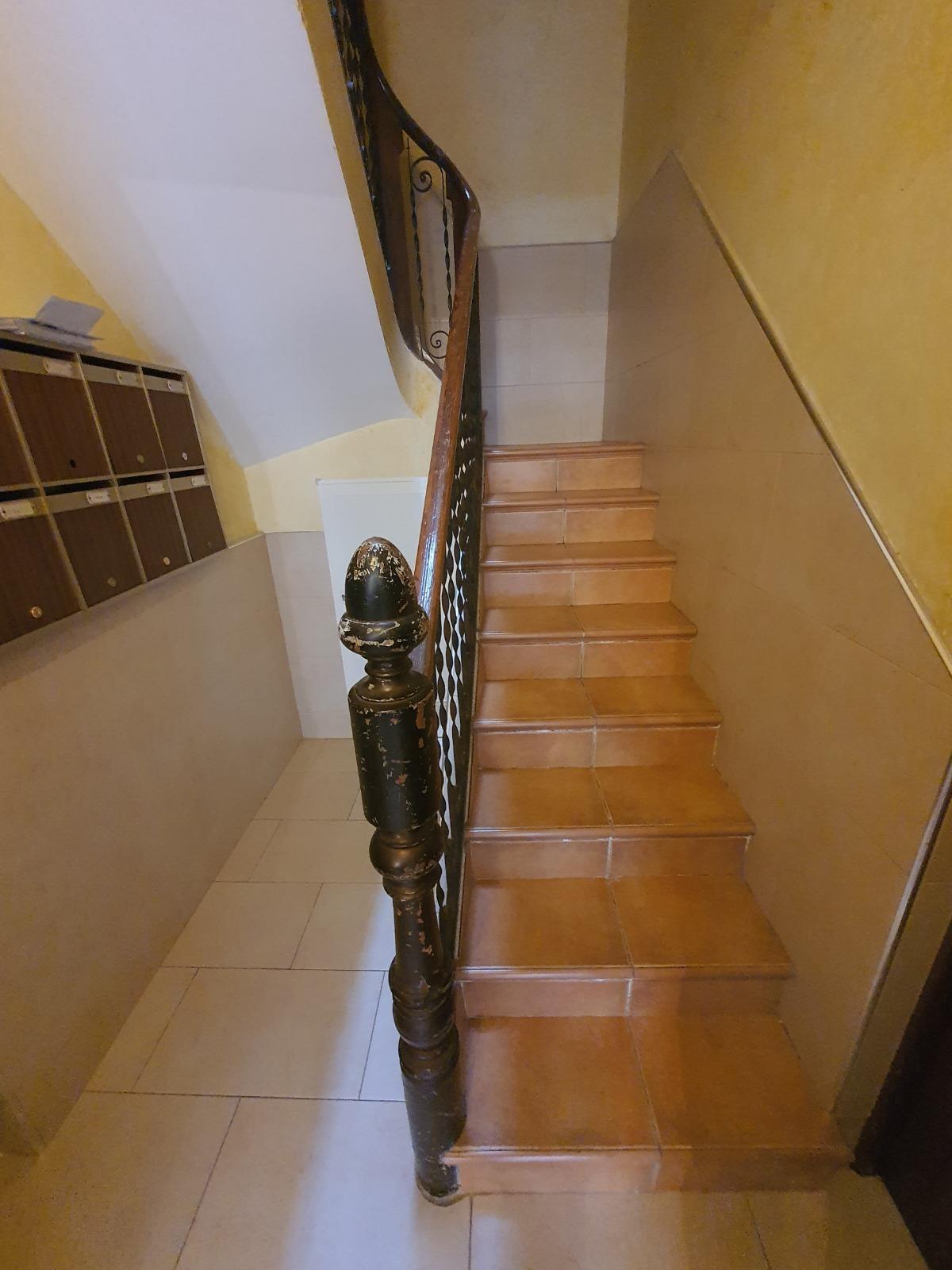 3-29-49 !!OPORTUNIDAD INVERSORES!! MAGNÍFICO EDIFICIO REFORMADO EN PLENO CENTRO DE ALICANTE