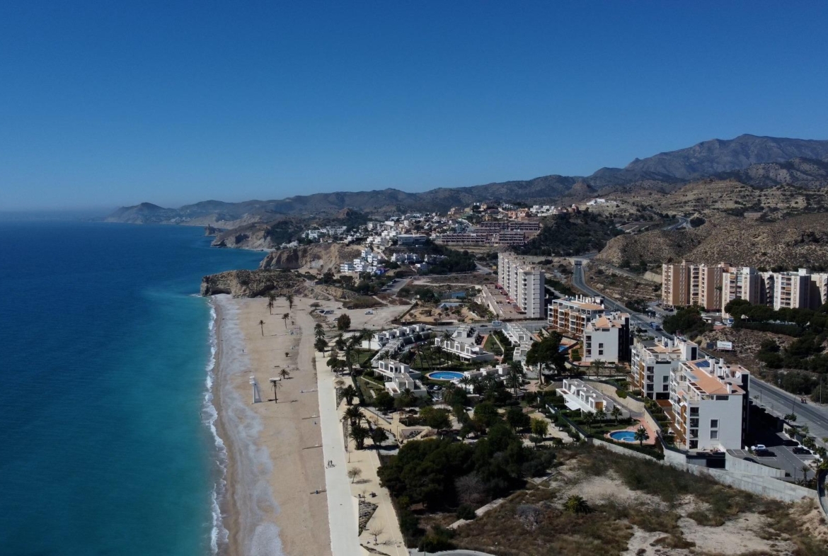 Magnificent apartment with stunning sea views