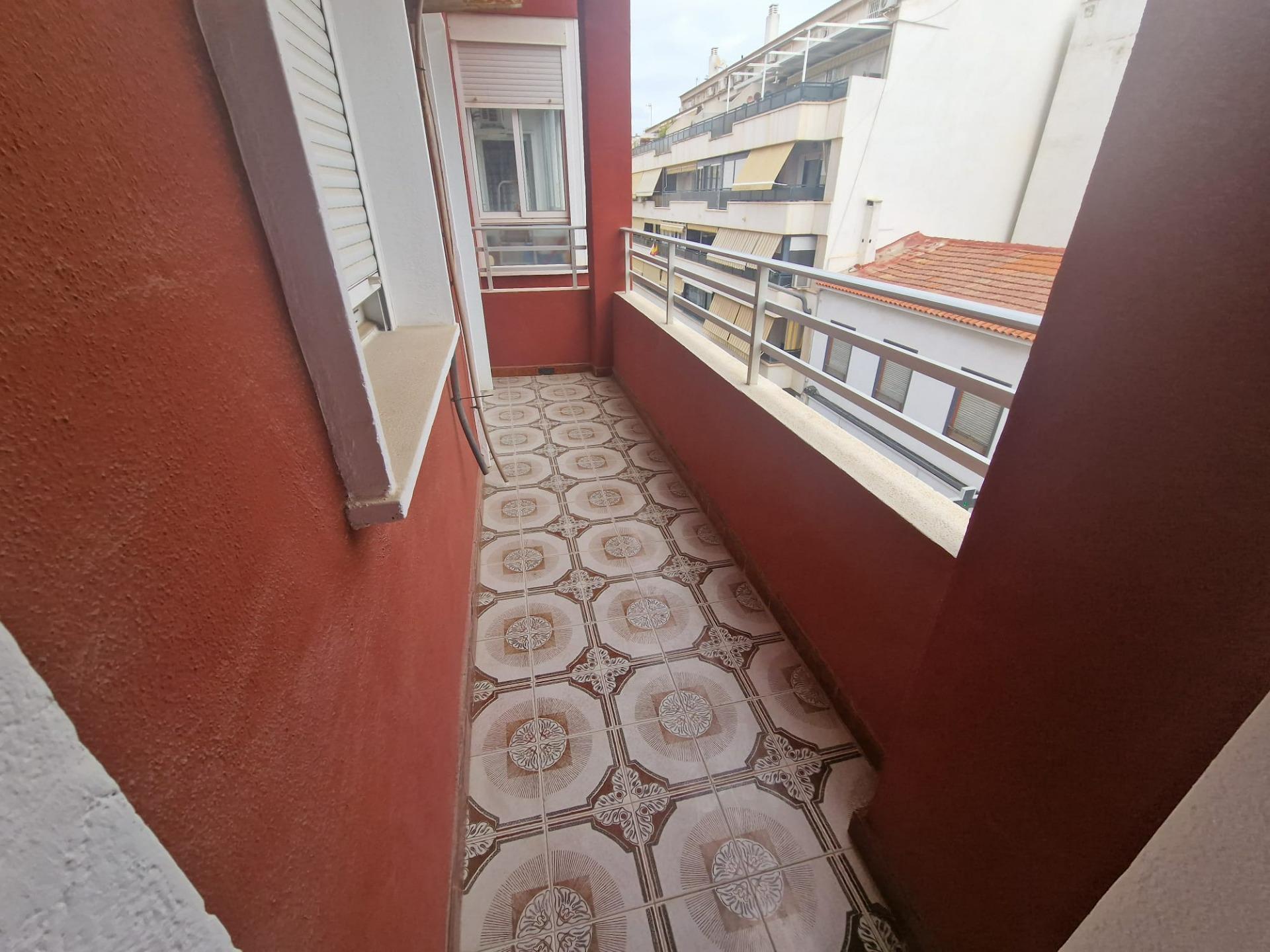 3-3-132 Apartamento muy amplio en pleno centro