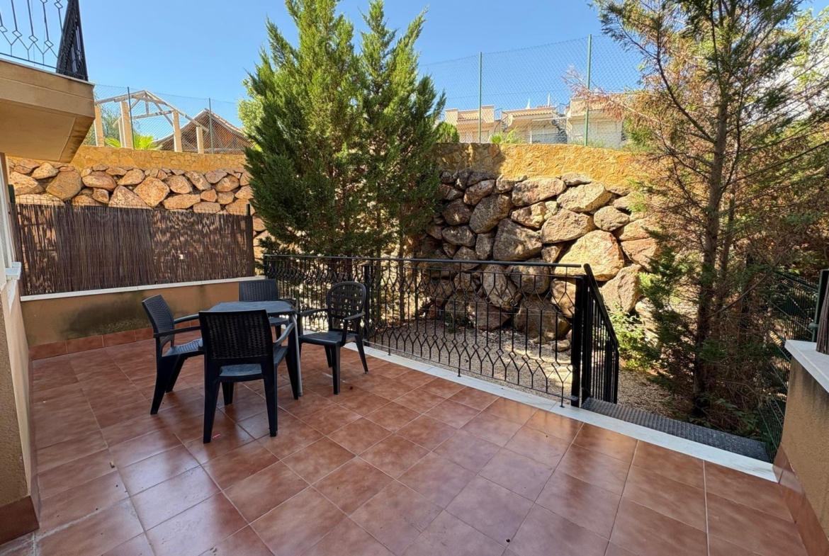 Charmant appartement in Collados, Águilas 2 bed 1 badpoel en garage bij de zee