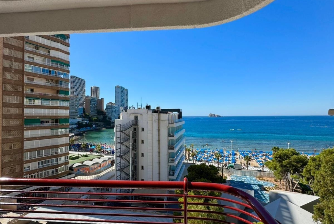 Apartamento con IMPRESIONANTES vistas al mar, Edif. Coblanca 8, playa Levante, Benidorm