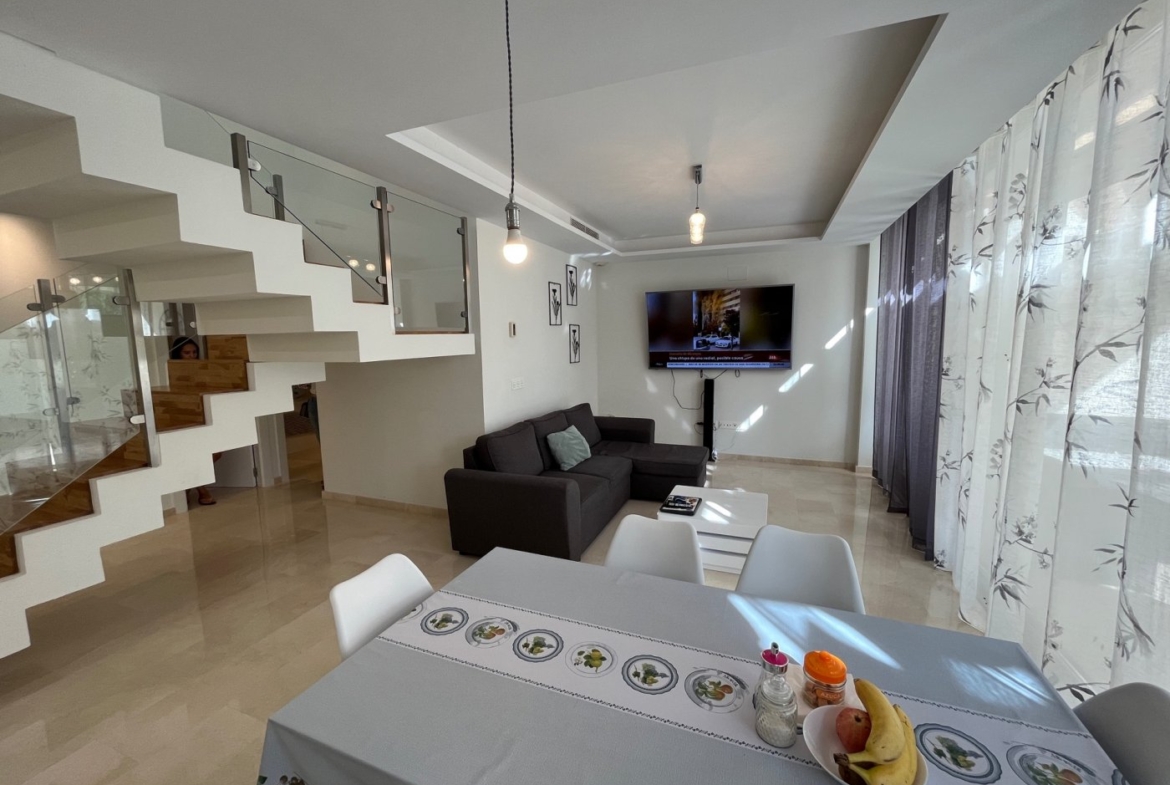 VILLA FOR SALE IN VILLAJOYOSA