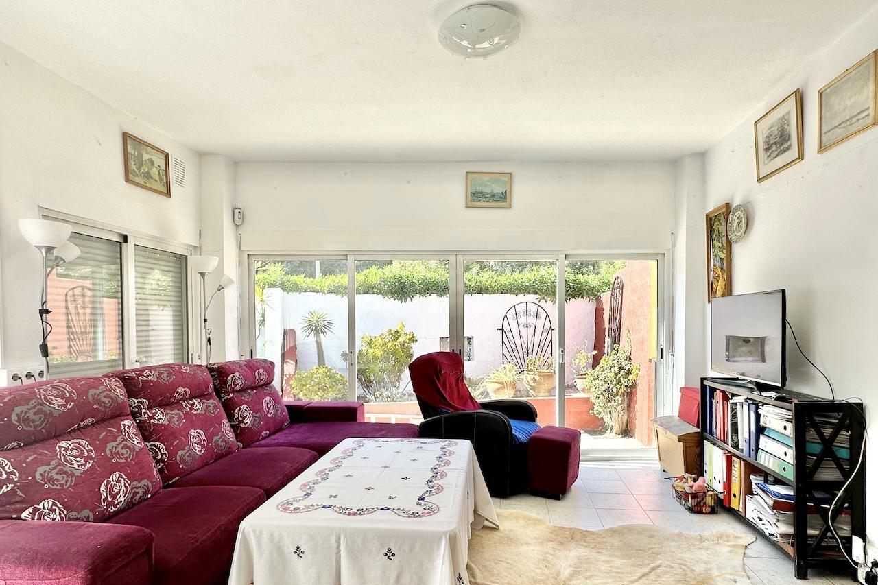 LOVELY  VILLA IN ALFAS DEL PI