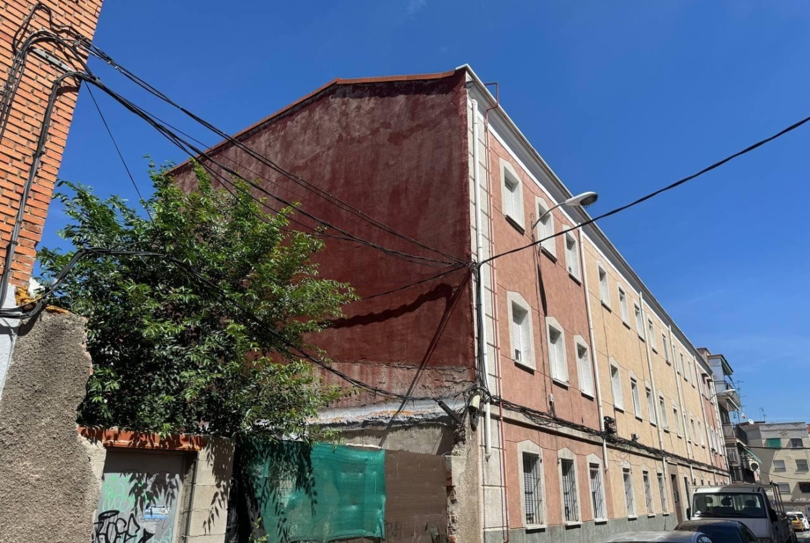 TERRENO URBANO EN VENTA EN VILLAVERDE, MADRID