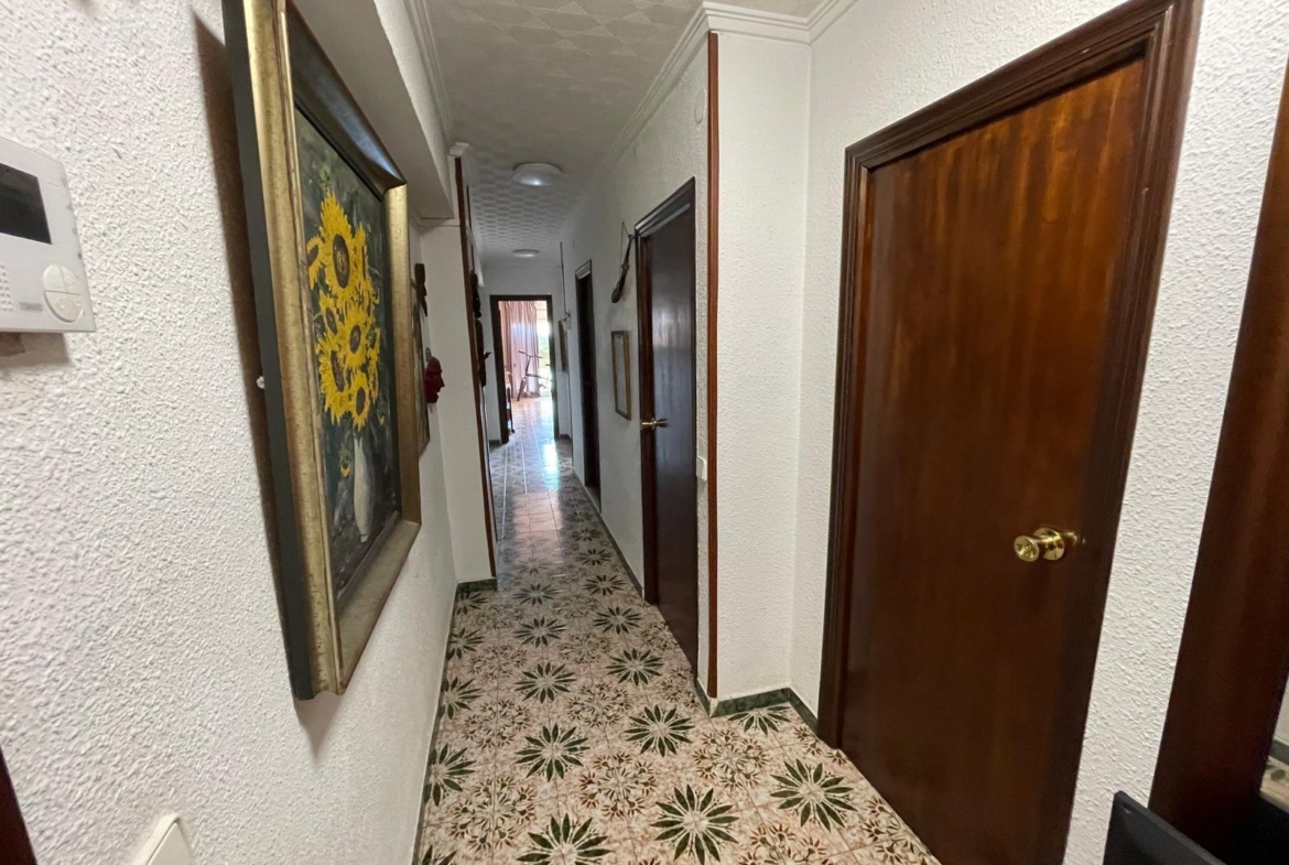 Indrukwekkend appartement in Benalúa met vrij uitzicht