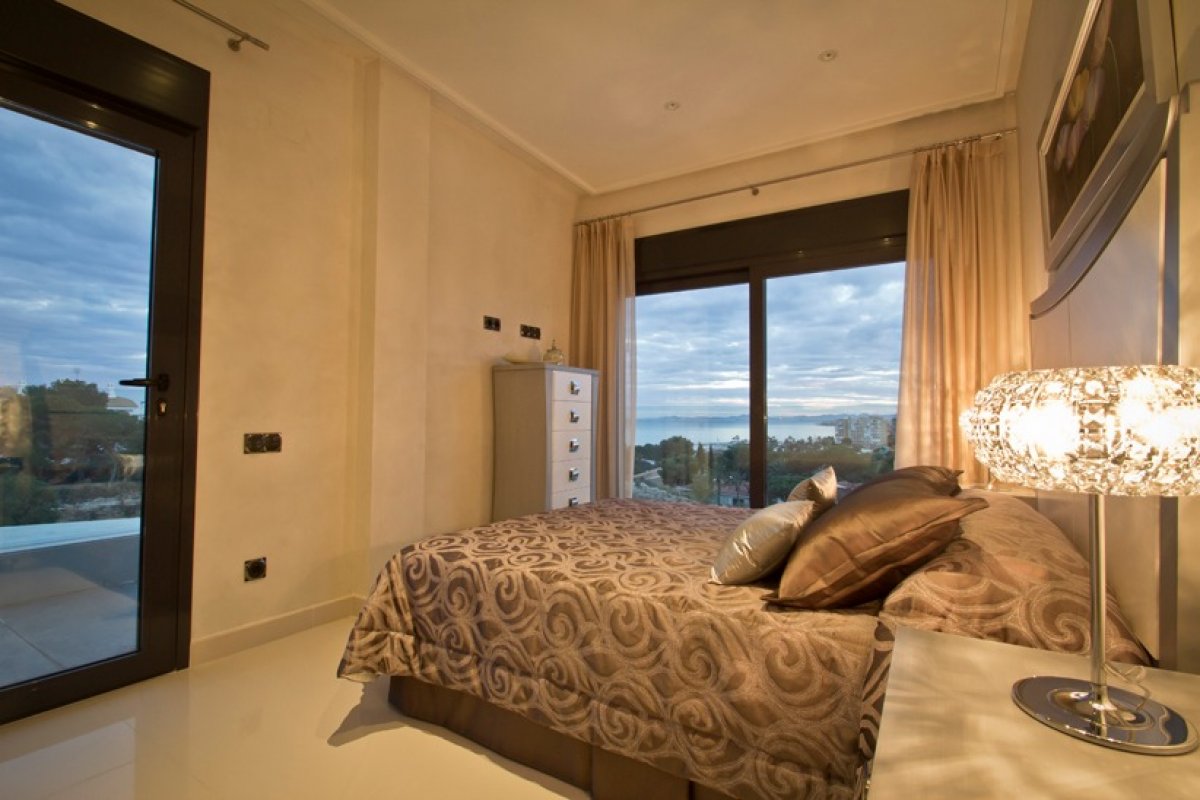 3-3 Independent Villas of San Miguel de Salinas – Bellavista. From 469 000 евро.