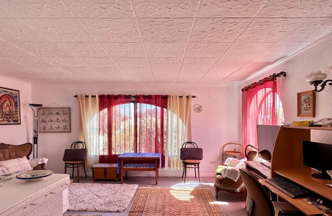 LOVELY  VILLA IN ALFAS DEL PI