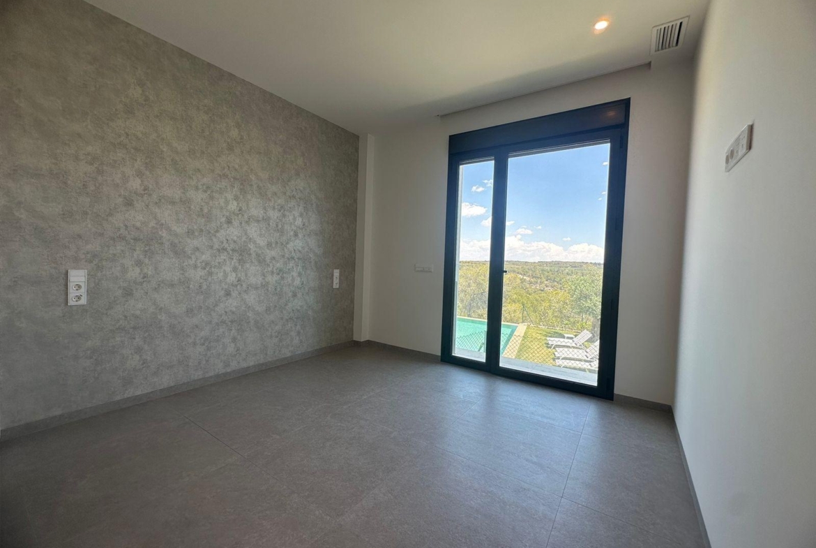 Nieuw appartement te koop in Las Colinas Golf Resort