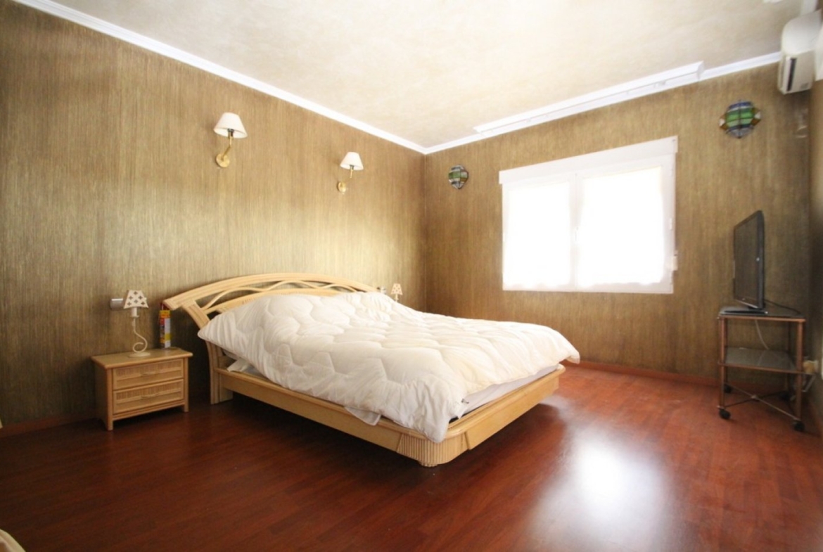 Luxe villa in Cabo Roig