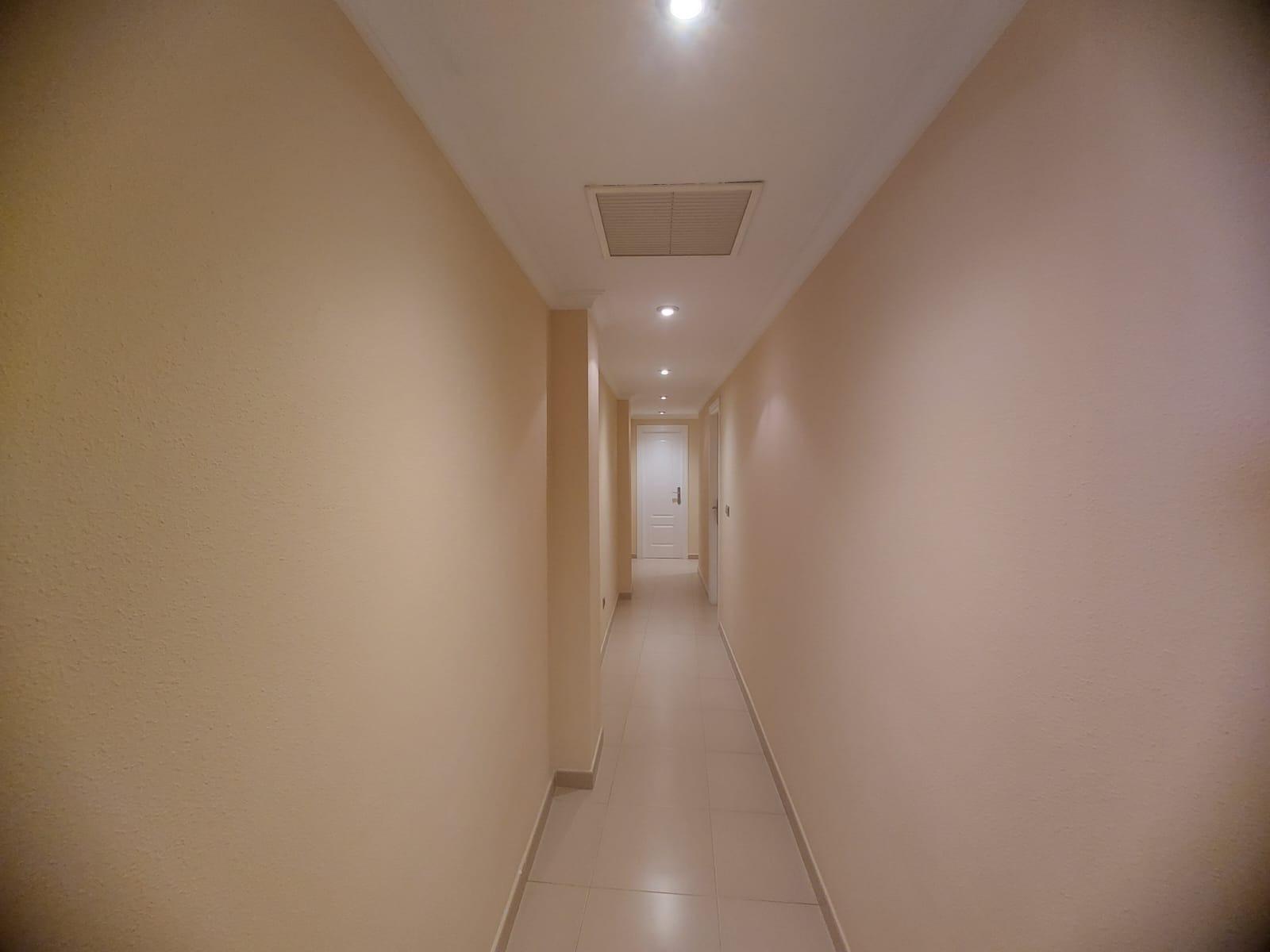3-30-28 EDIFICIO EN ORIHUELA CIUDAD. 3 DORM. 2 BAÑOS. GARAJE. TRASTEROS