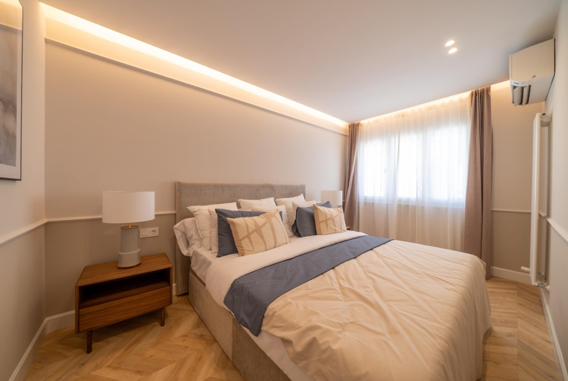 LUXURY HOUSING IN GOYA WITH PARKING SPACE