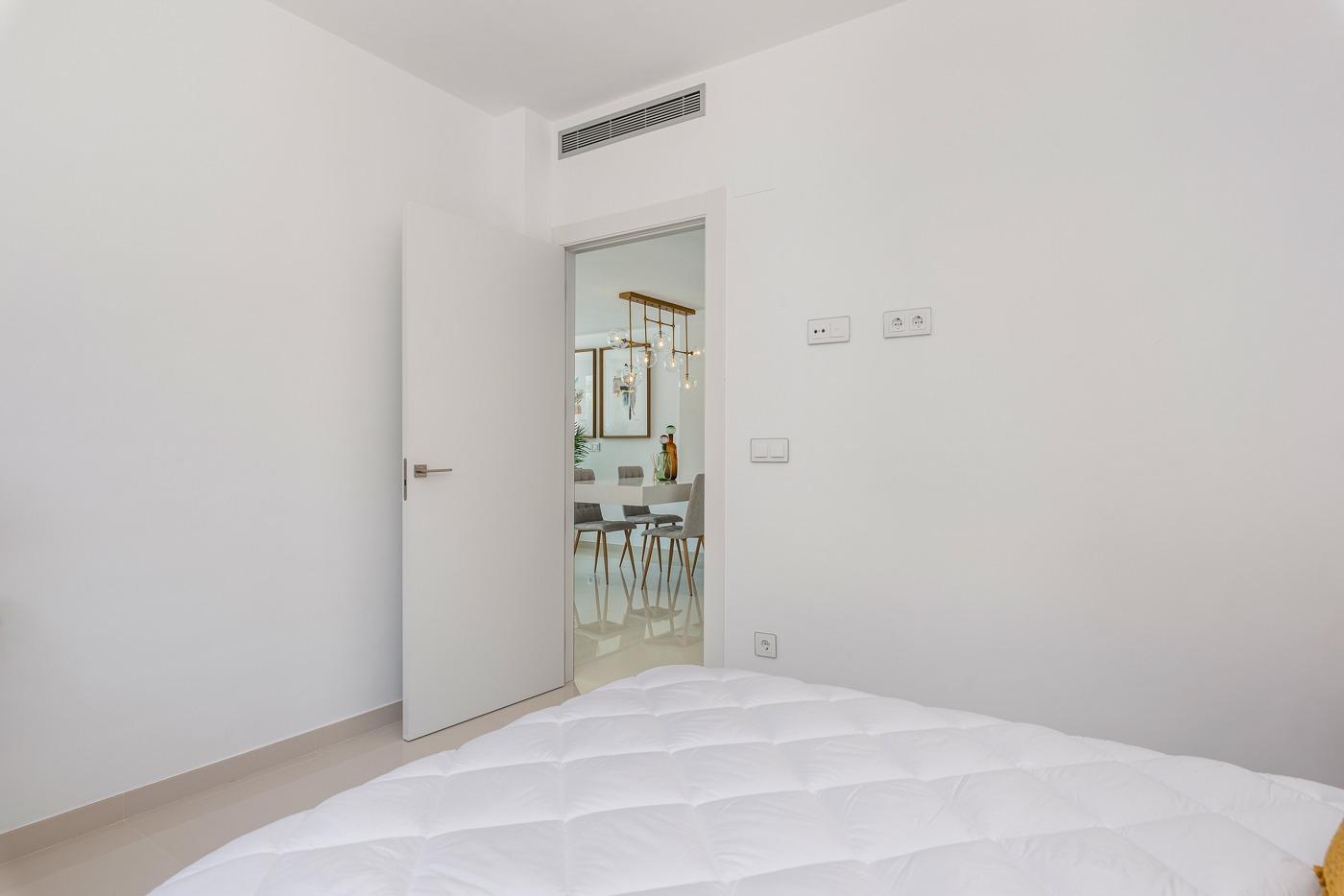 OBRA NUEVA EN LA MANGA. VILLA DE LUJO. 3 DORM. 3 BAÑOS. 440 PARCELA. PISCINA PROPIA.PLAYA A 350M