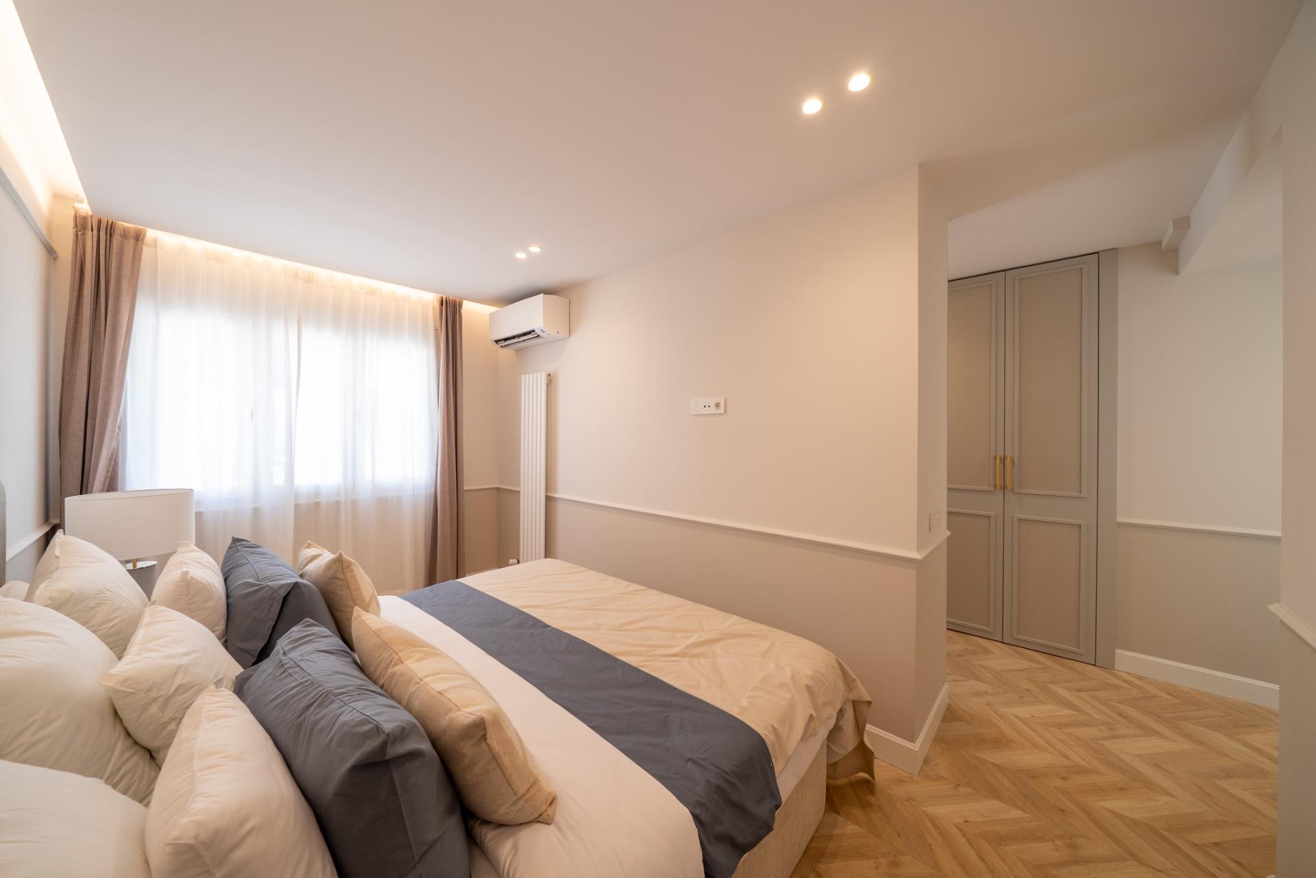 LUXURY HOUSING IN GOYA WITH PARKING SPACE