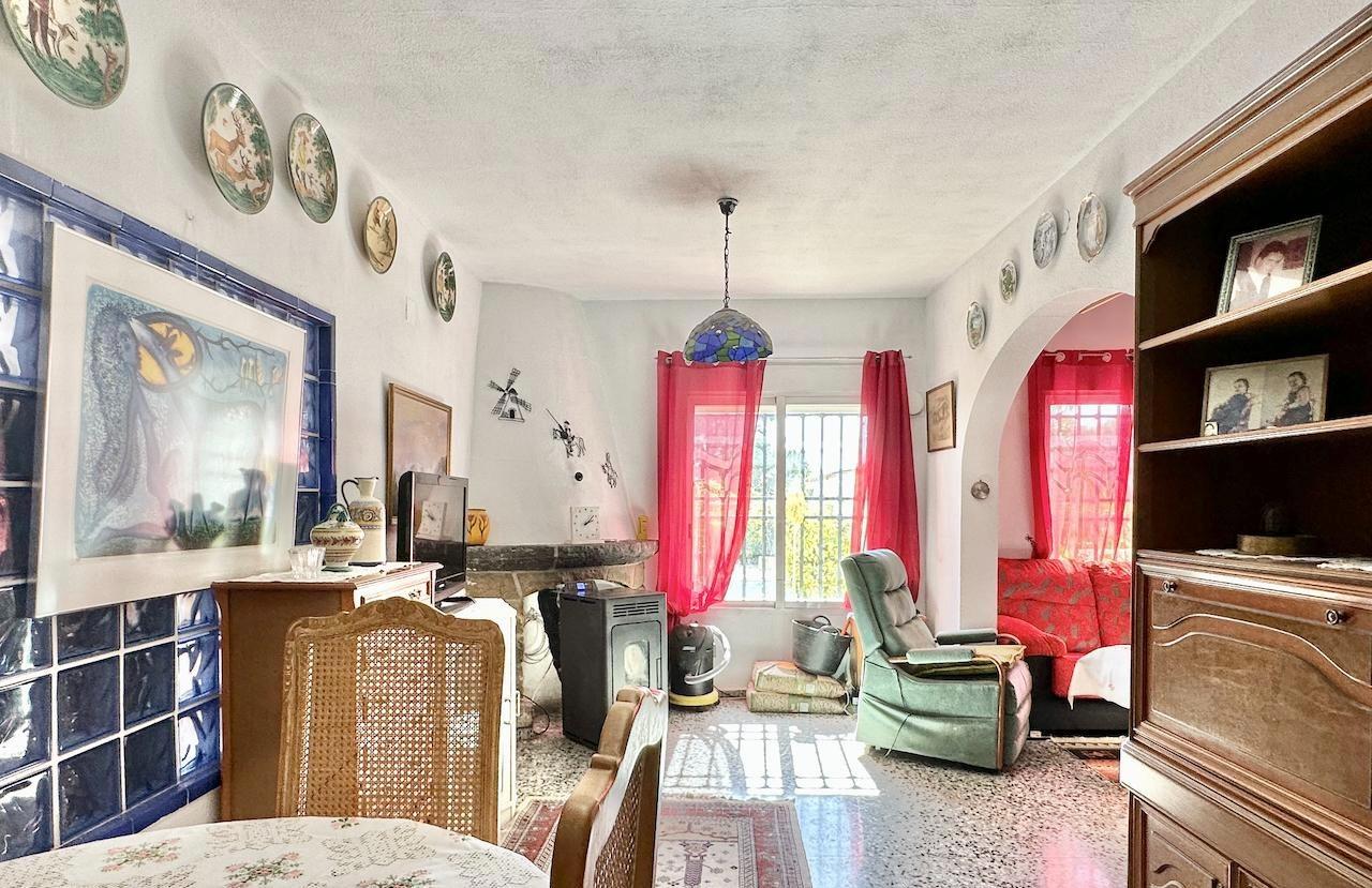 LOVELY  VILLA IN ALFAS DEL PI