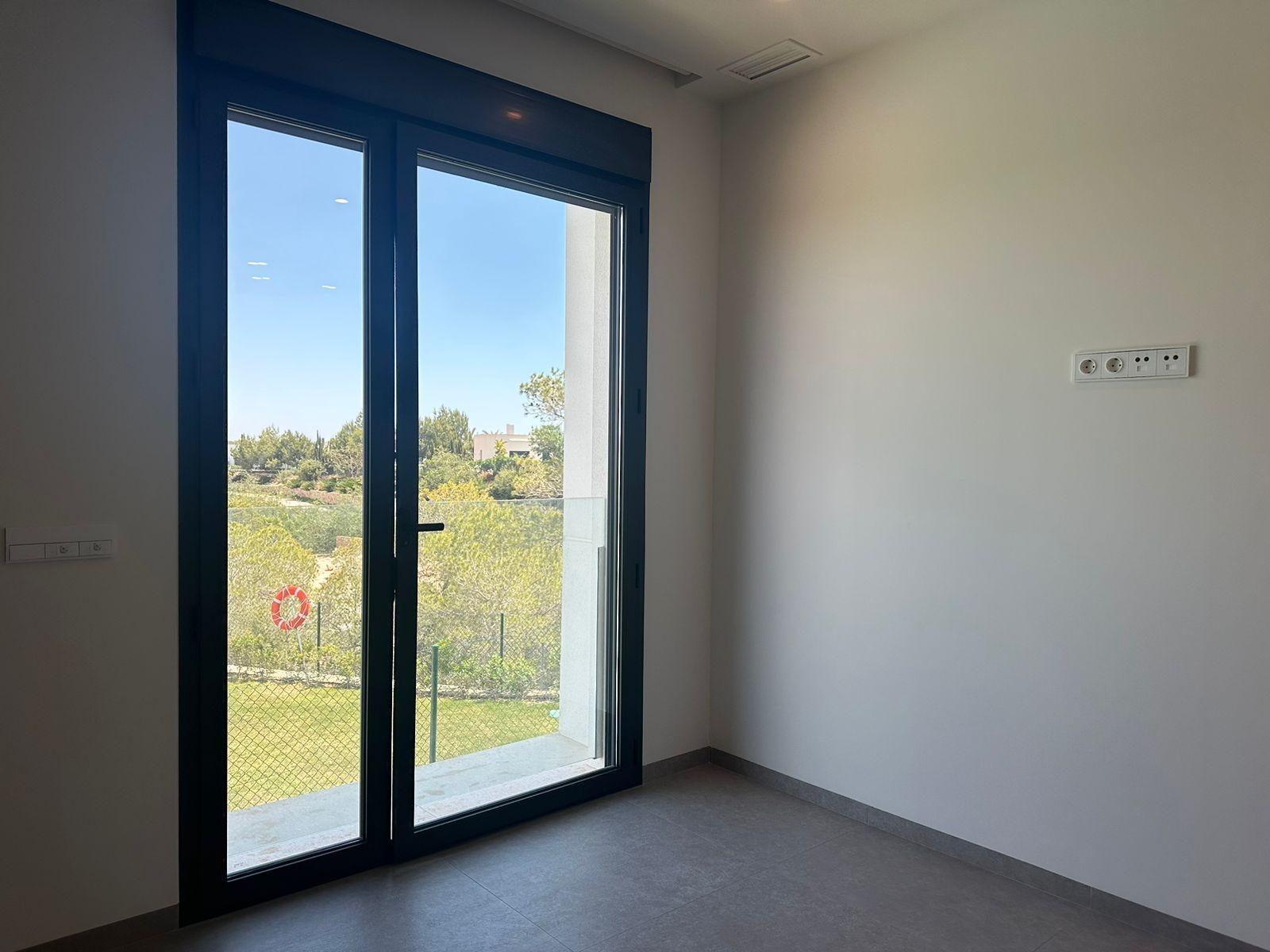 Nieuw appartement te koop in Las Colinas Golf Resort