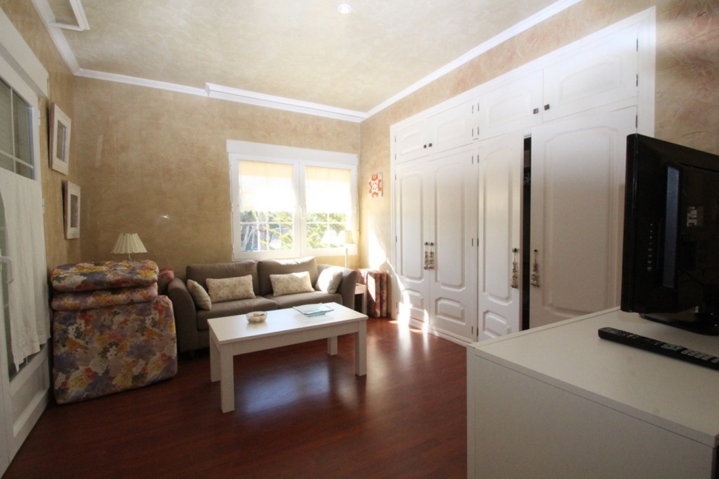 Luxe villa in Cabo Roig