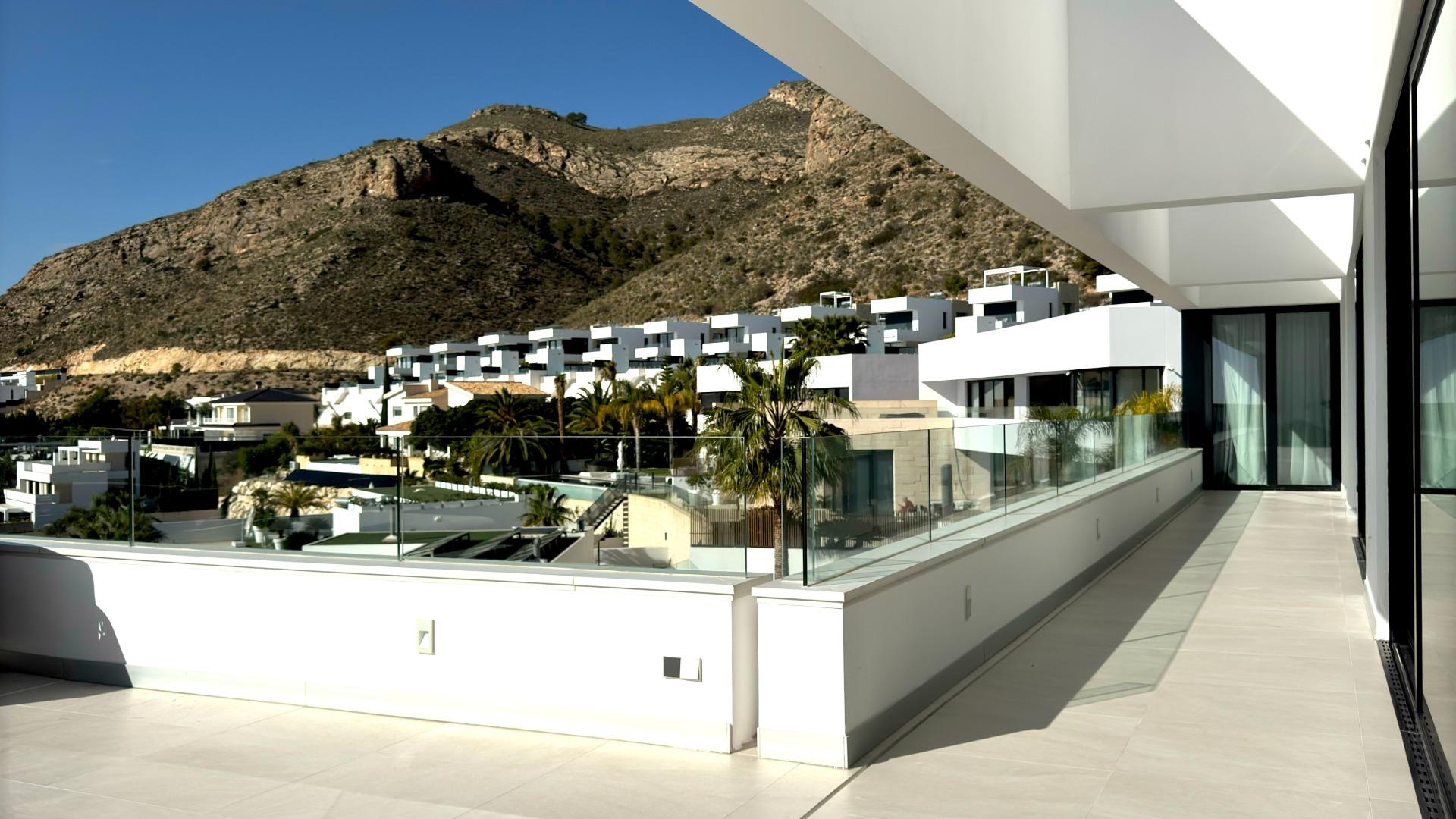 3-32-34 Unique Villa in Sierra Cortina